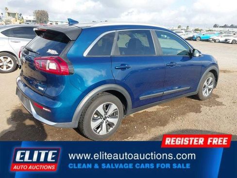 Used 2019 Kia Niro EX image 8