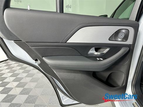 Used 2025 Mercedes-Benz GLE 53 AMG 4MATIC Coupe image 43