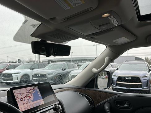 Certified 2024 INFINITI QX80 Premium Select w/ Cargo Package image 24