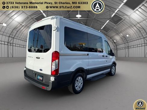 Used 2017 Ford Transit 150 XLT image 3