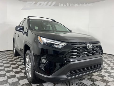 Certified 2025 Toyota RAV4 XLE Premium image 24