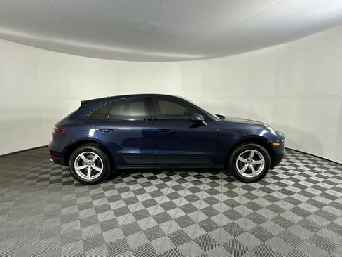 Used 2018 Porsche Macan AWD/4WD image 5