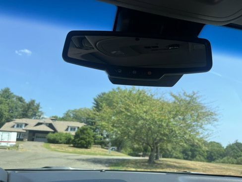 Used 2019 GMC Yukon SLT image 27