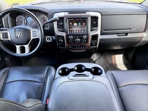 Used 2016 RAM 2500 Laramie w/ Convenience Group AWD/4WD image 7