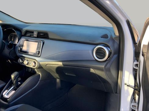 Used 2024 Nissan Versa SV w/ Trunk Package FWD image 18