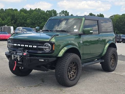 Used 2022 Ford Bronco Outer Banks AWD/4WD image 1