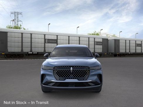 New 2026 Lincoln Nautilus Premier AWD/4WD image 6