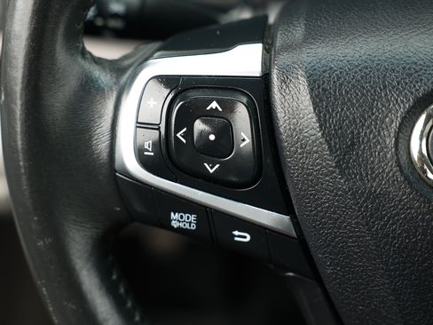 Used 2017 Toyota Camry XLE w/ Advanced Technology Package FWD image 29