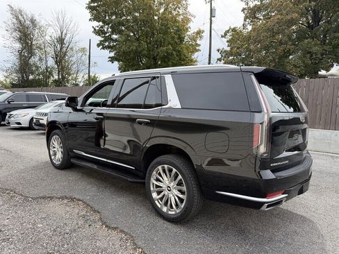 Used 2021 Cadillac Escalade Premium Luxury image 7