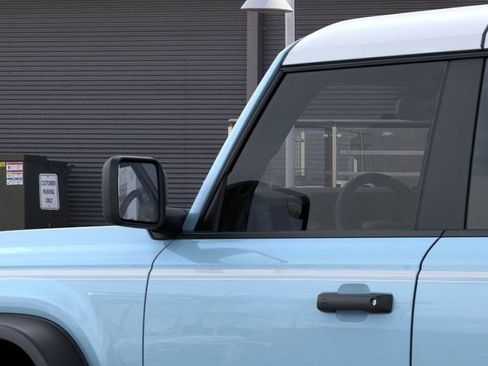 Used 2025 Ford Bronco Heritage Edition image 22