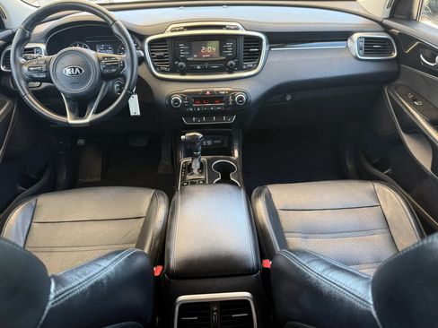 Used 2016 Kia Sorento EX FWD image 15