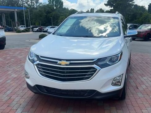 Used 2018 Chevrolet Equinox Premier FWD image 6