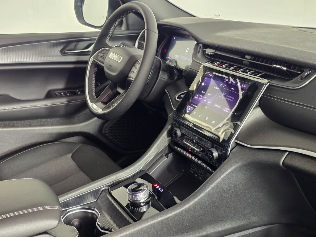 New 2026 Jeep Grand Cherokee L 4WD image 49
