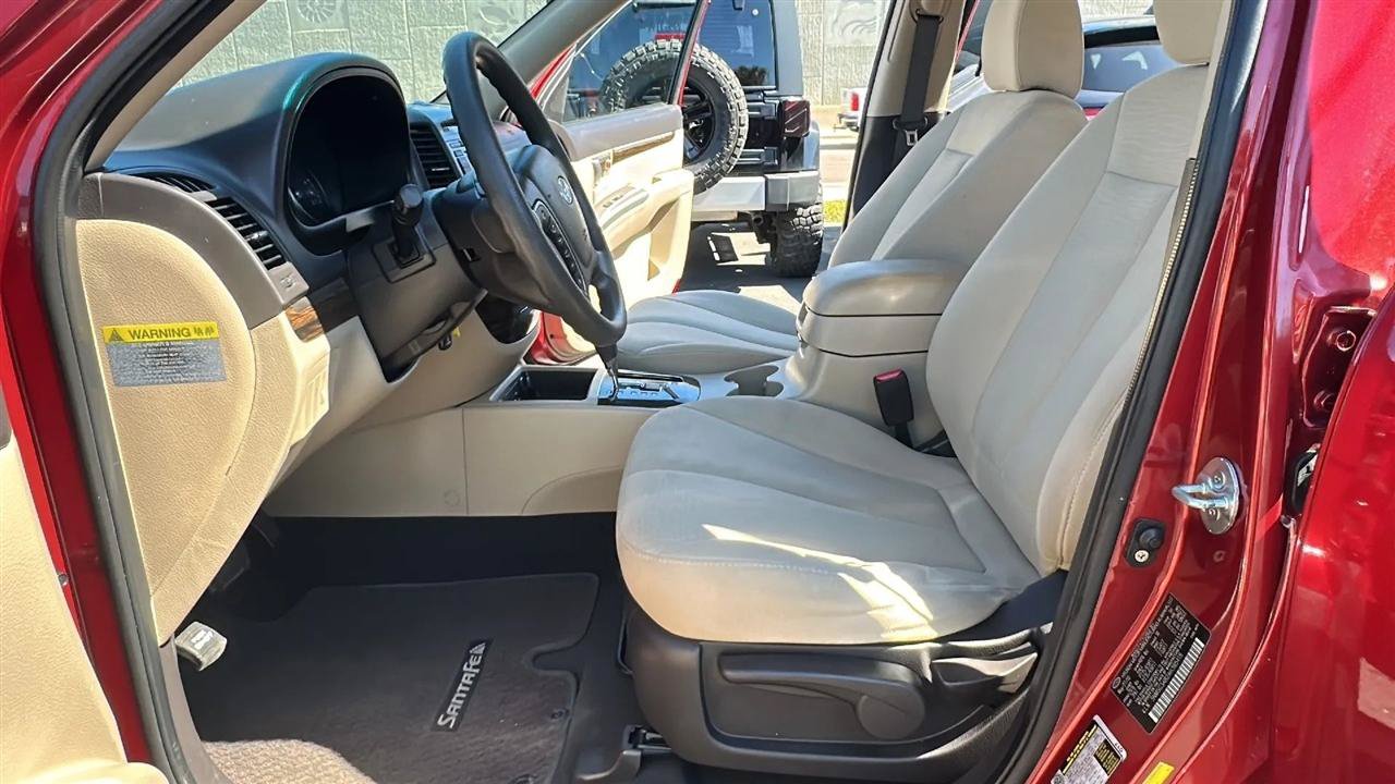 Used 2010 Hyundai Santa Fe GLS FWD image 27