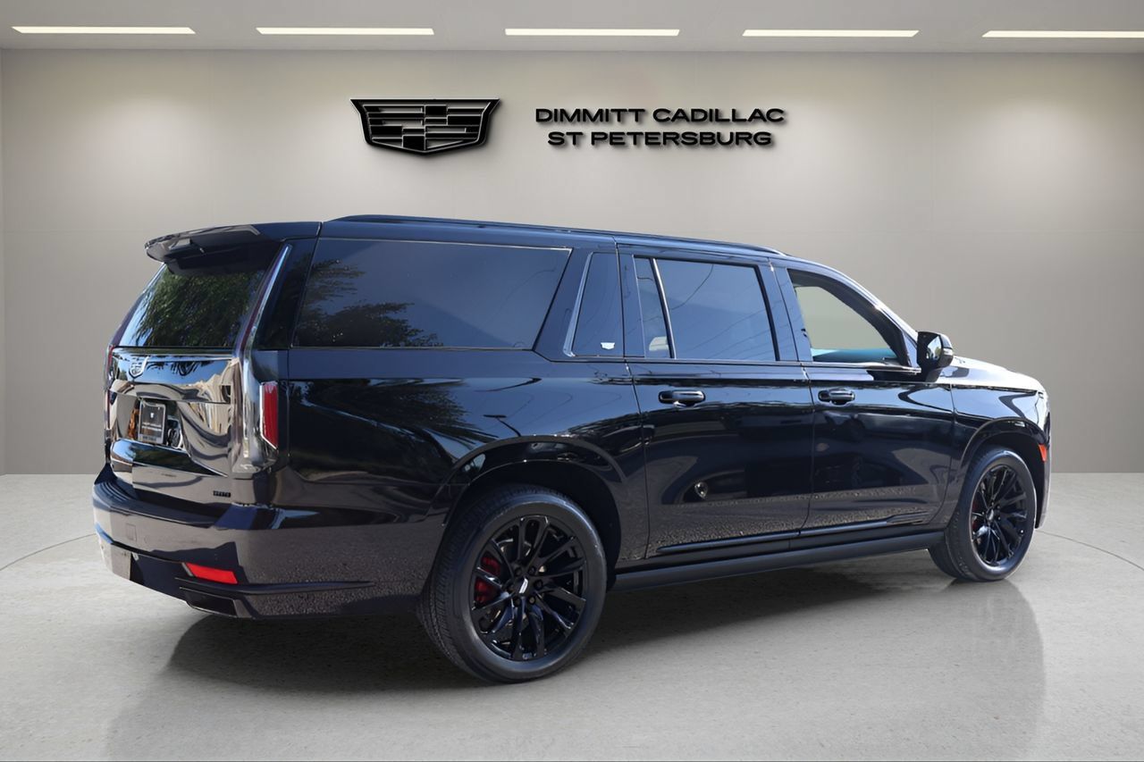 Certified 2024 Cadillac Escalade ESV Sport Platinum w/ LPO, ONYX Package AWD/4WD image 6