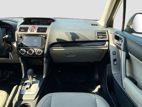 Used 2017 Subaru Forester 2.5i Limited image 18