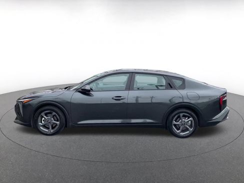 Used 2025 Kia K4 FWD image 9