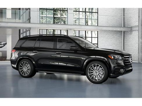 New 2026 Mercedes-Benz GLS 580 4MATIC image 13