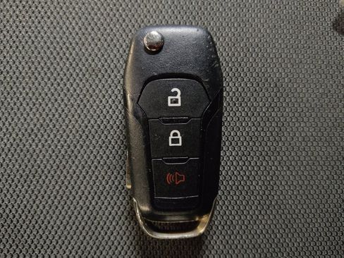 Used 2016 Ford F150 XLT w/ Equipment Group 301A Mid RWD image 32