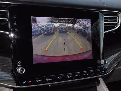 Used 2022 Jeep Wagoneer Series III w/ Premium Group I image 30