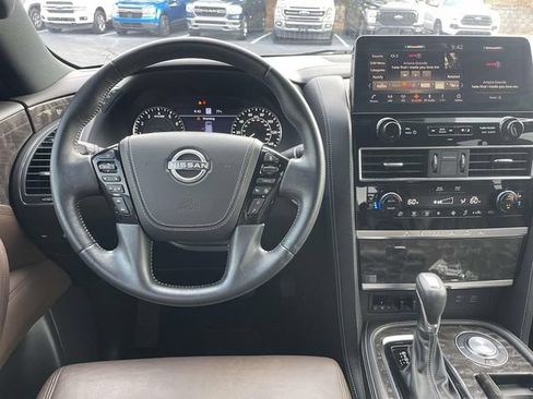 Used 2022 Nissan Armada Platinum w/ Captain's Chairs Package RWD image 15
