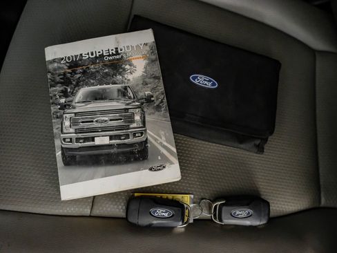 Used 2020 Ford F250 XL w/ STX Appearance Package image 56