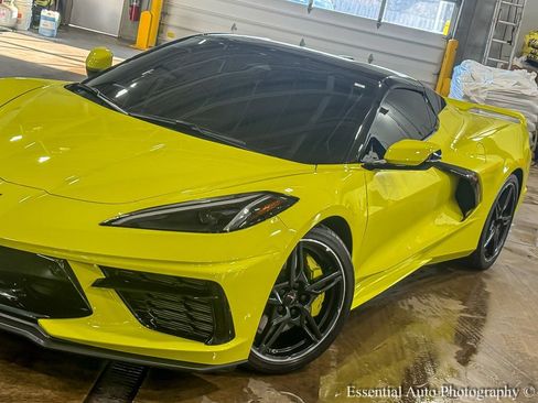 Used 2024 Chevrolet Corvette Stingray Premium Conv w/ Z51 Performance Package image 6