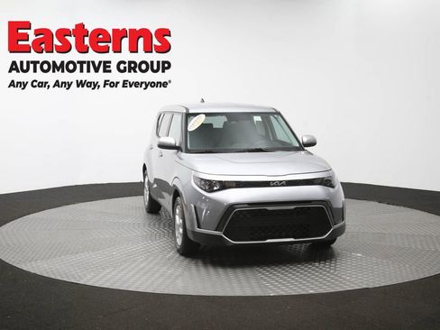 Used 2025 Kia Soul FWD image 51