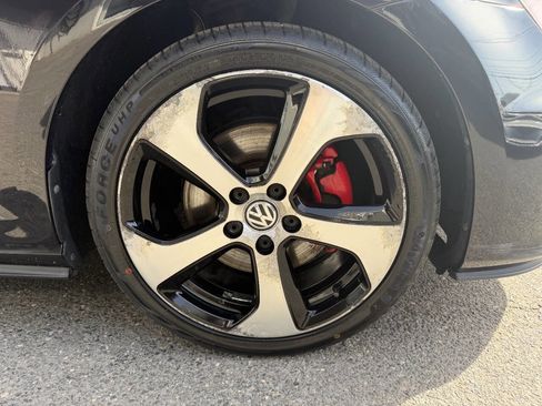 Used 2016 Volkswagen GTI S image 14