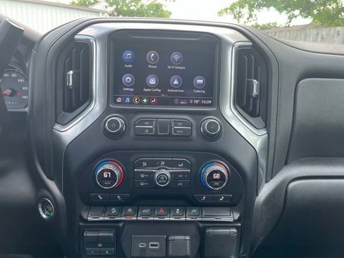 Used 2020 Chevrolet Silverado 1500 LT Trail Boss AWD/4WD image 22