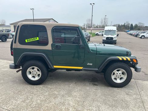 Used 1999 Jeep Wrangler Sport image 4