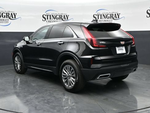 Used 2024 Cadillac XT4 Premium Luxury FWD image 5