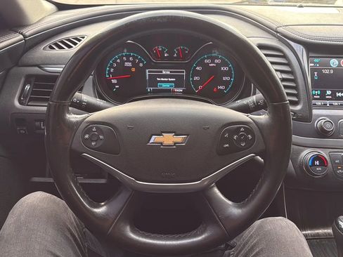 Used 2019 Chevrolet Impala LT image 10