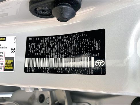 Used 2024 Toyota Corolla LE FWD image 36
