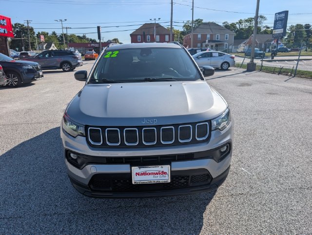 Used 2022 Jeep Compass Latitude AWD/4WD image 8