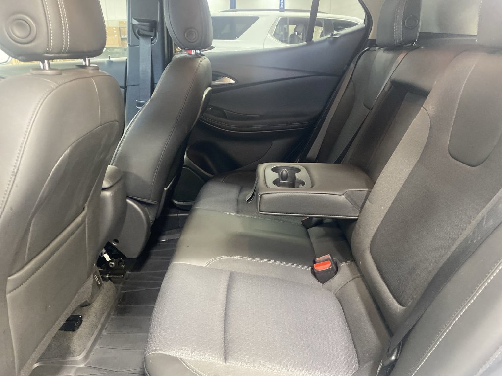 Certified 2024 Buick Encore GX Preferred w/ Comfort Package FWD image 33