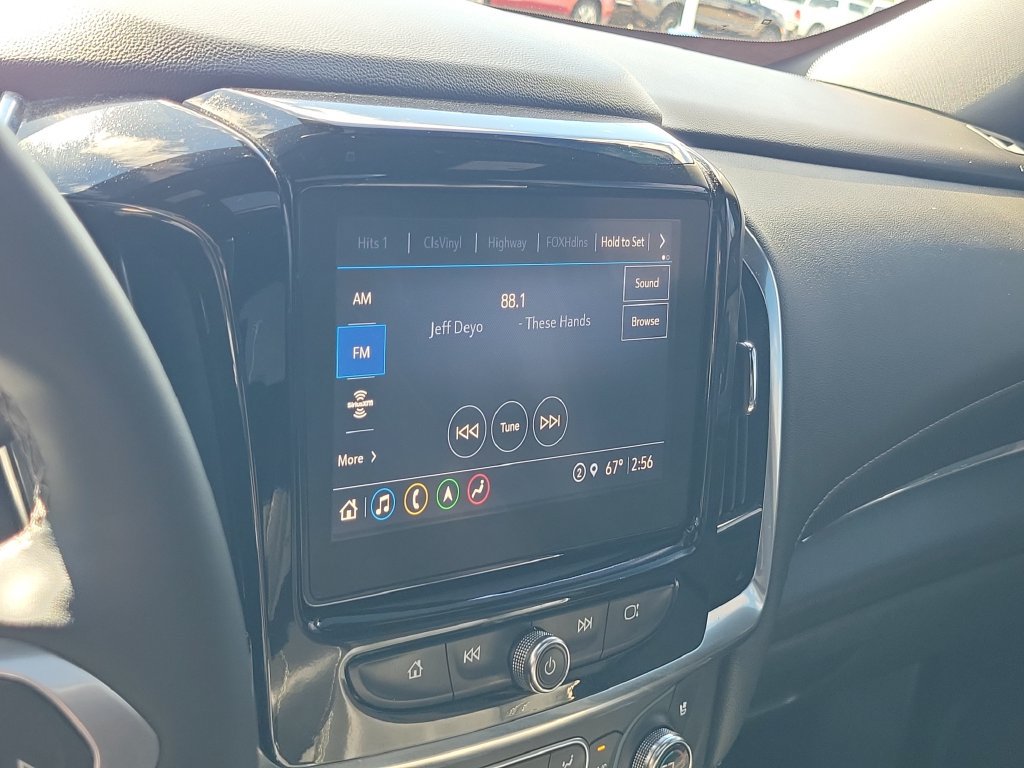 Used 2023 Chevrolet Traverse Premier w/ Redline Edition AWD/4WD image 25