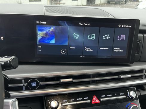 Certified 2024 Hyundai Santa Fe SEL image 22