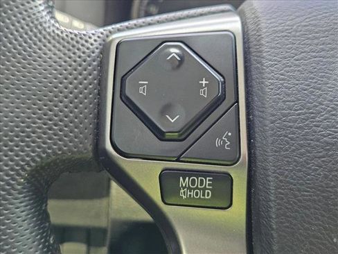 Used 2022 Toyota Tacoma SR5 image 11