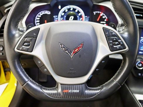 Used 2015 Chevrolet Corvette Z06 w/ 2LZ Preferred Equipment Group image 16