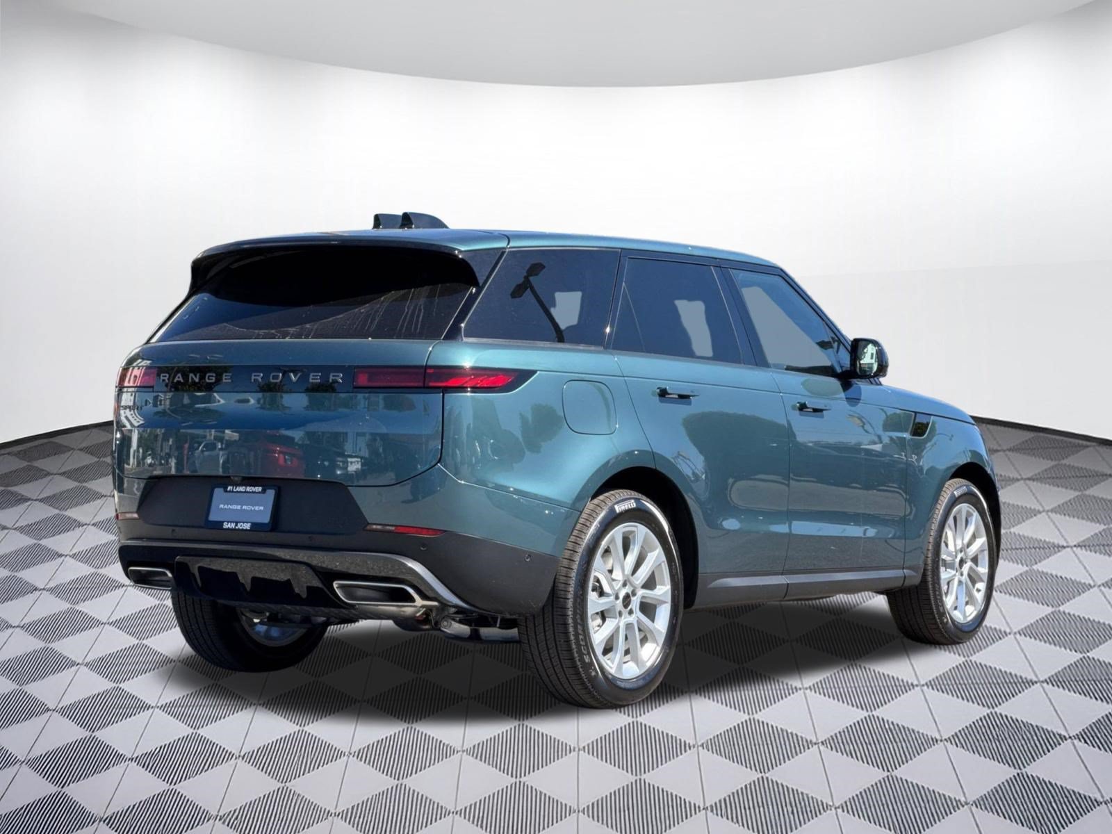New 2027 Land Rover Range Rover Sport SE AWD/4WD image 9