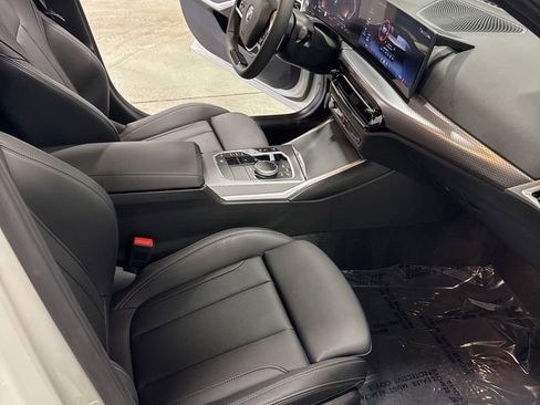 Used 2025 BMW 330i xDrive 330i xDrive w/ Premium Package image 20