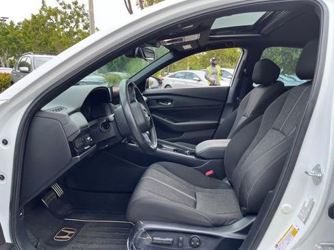 Used 2023 Honda Accord Sport image 6