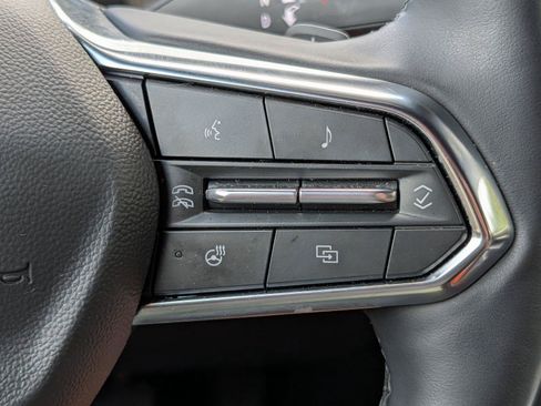Used 2026 Chevrolet Equinox LT w/ Convenience Package II FWD image 26
