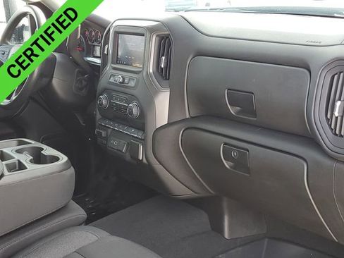 Used 2025 Chevrolet Silverado 2500 Custom w/ Custom Value Package image 28