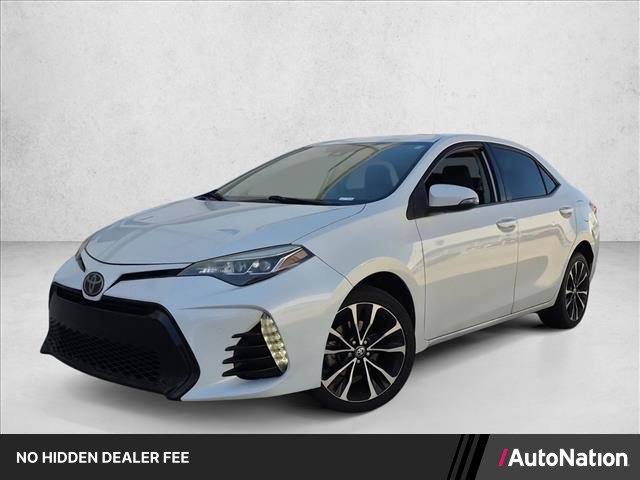 Used 2018 Toyota Corolla XSE FWD image 1