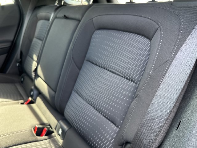 Used 2026 Chevrolet Equinox LT FWD image 19