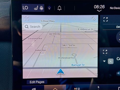 Used 2021 Maserati Quattroporte S image 13