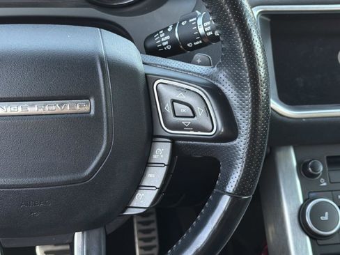 Used 2017 Land Rover Range Rover Evoque HSE Dynamic image 10