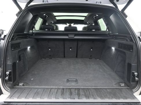 Used 2023 BMW X5 xDrive40i w/ Premium Package AWD/4WD image 31